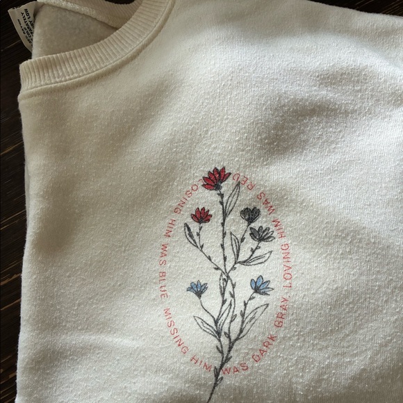 Taylor Swift Sweaters - Taylor Swift Red crewneck from eras tour. Women’s size L. Lightly worn.
